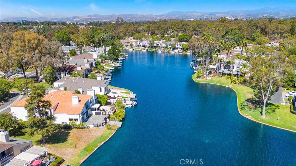 22576 Lake Forest Lane