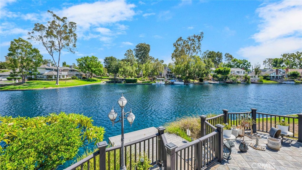 22576 Lake Forest Lane