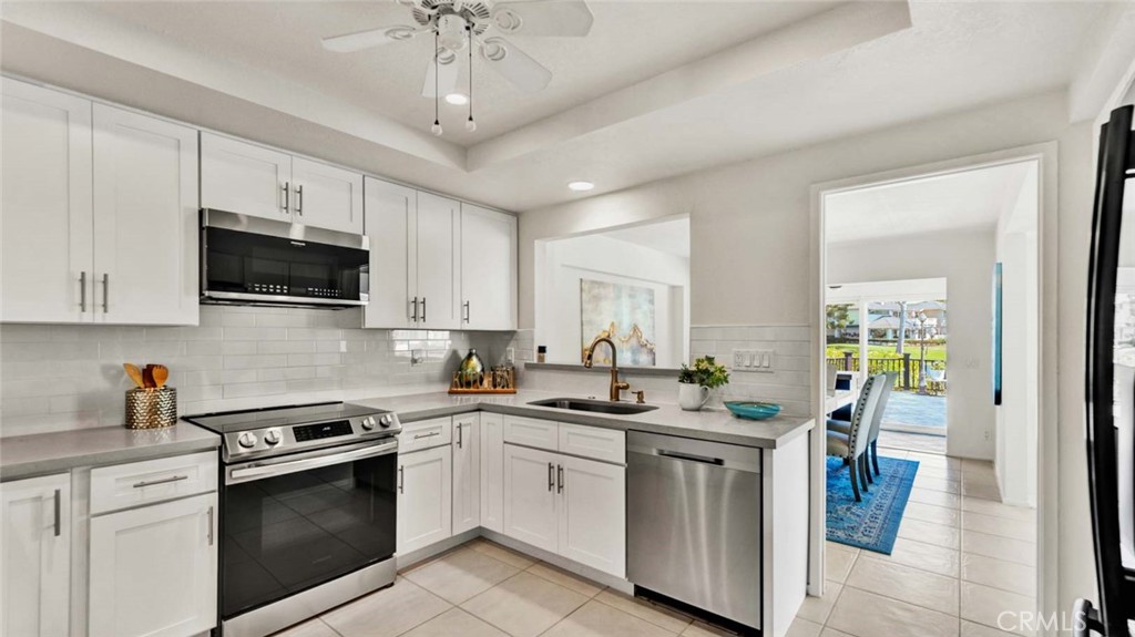 22576 Lake Forest Lane