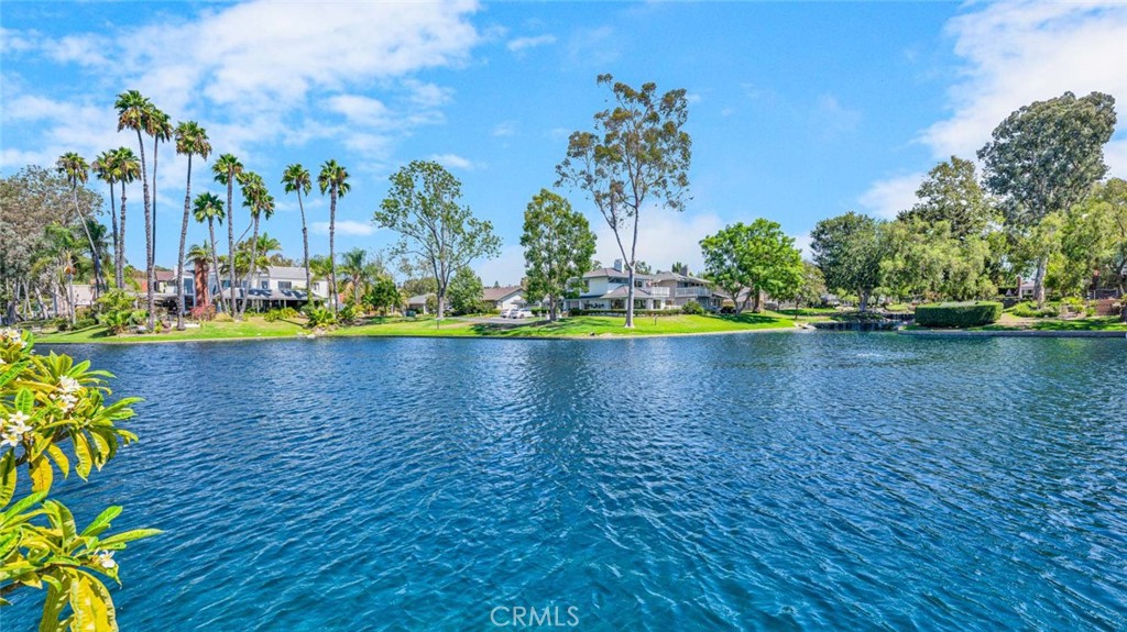 22576 Lake Forest Lane