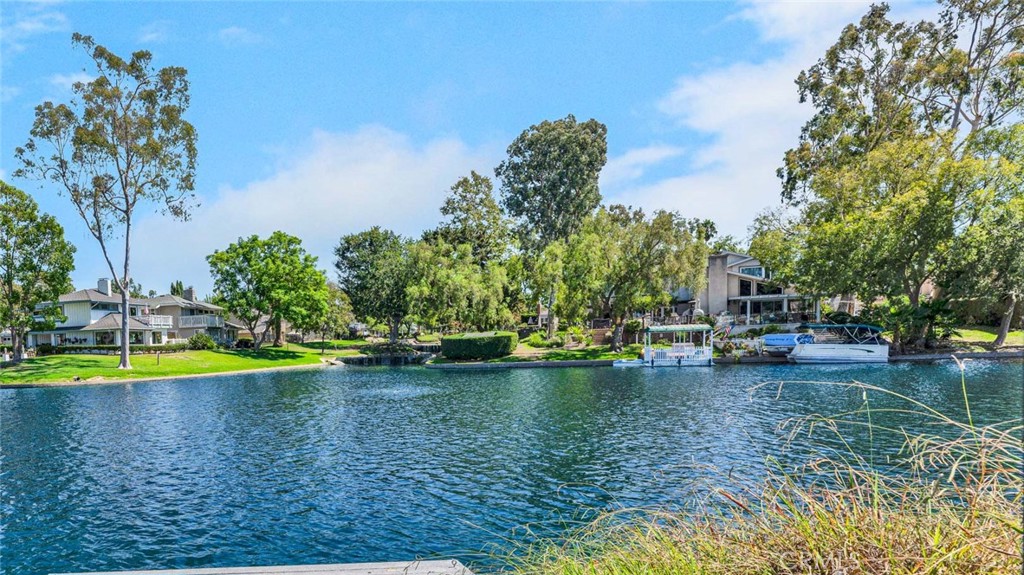 22576 Lake Forest Lane