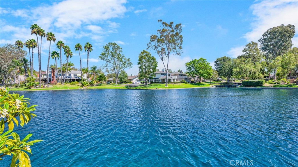 22576 Lake Forest Lane