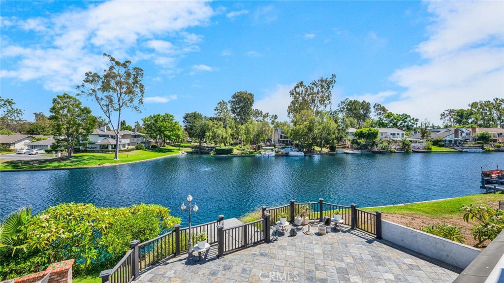 22576 Lake Forest Lane