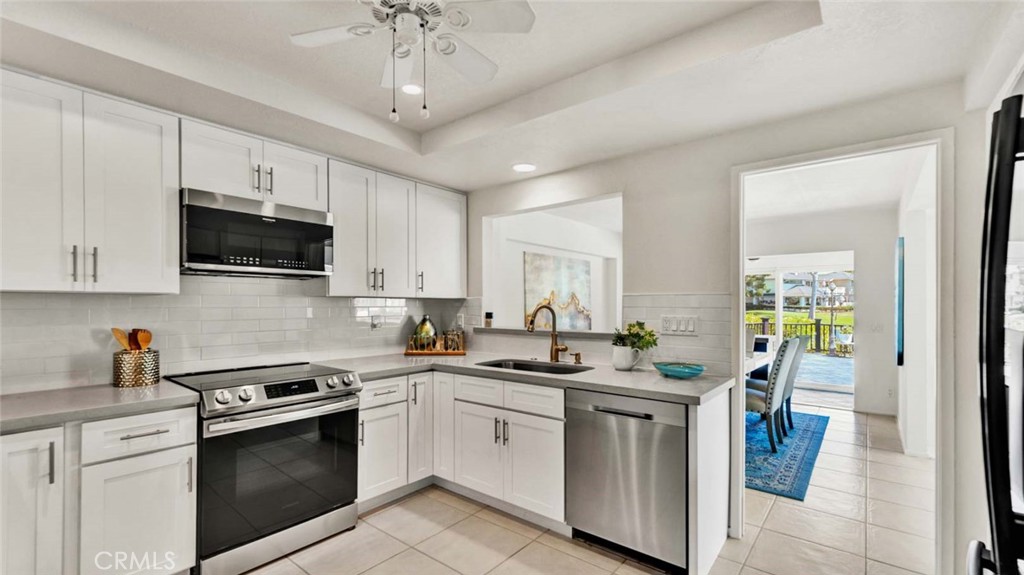 22576 Lake Forest Lane