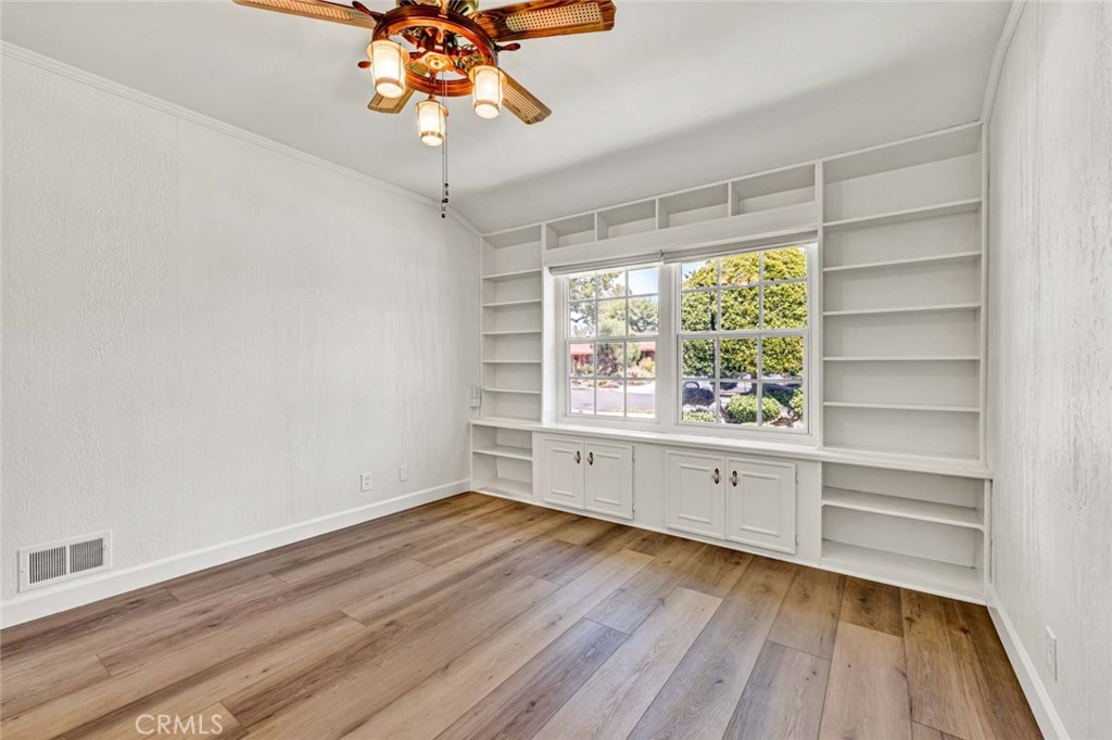 2506 N Spurgeon