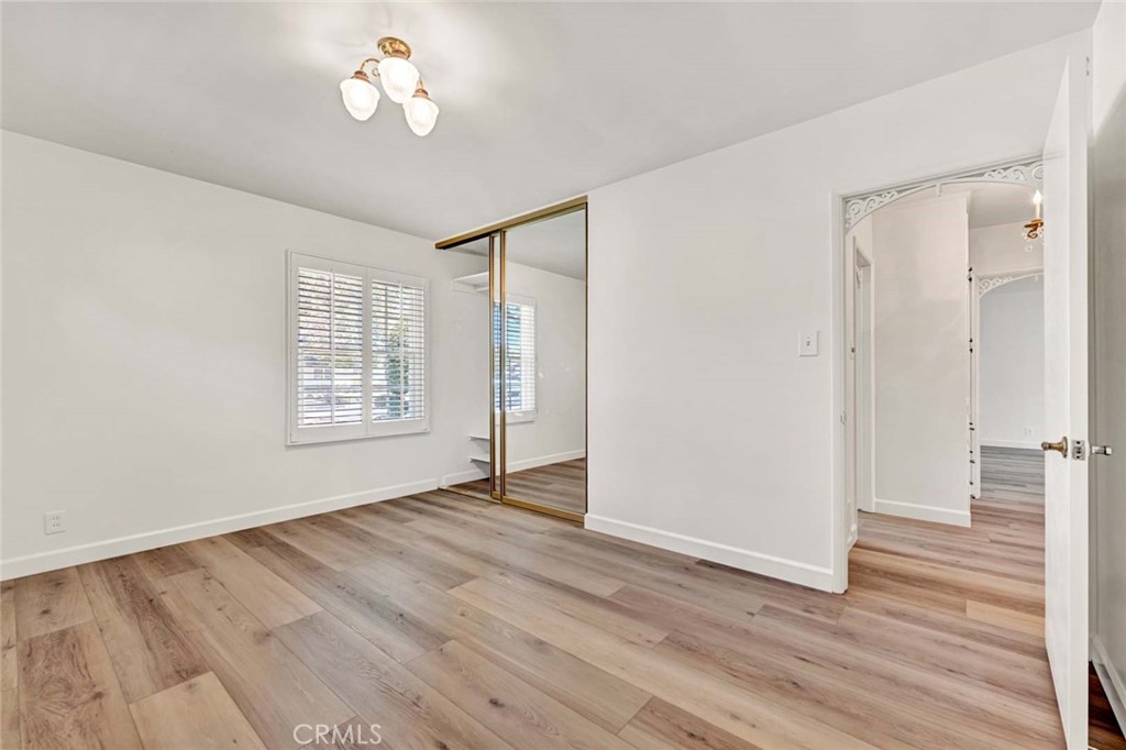 2506 N Spurgeon
