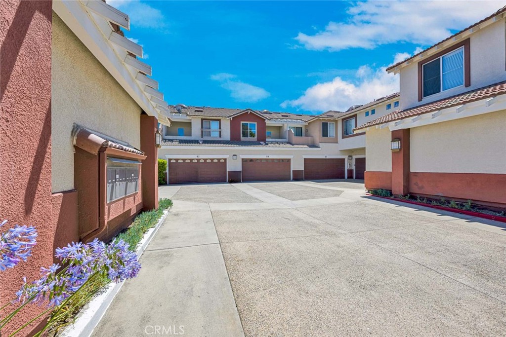 59 Anacapa Court