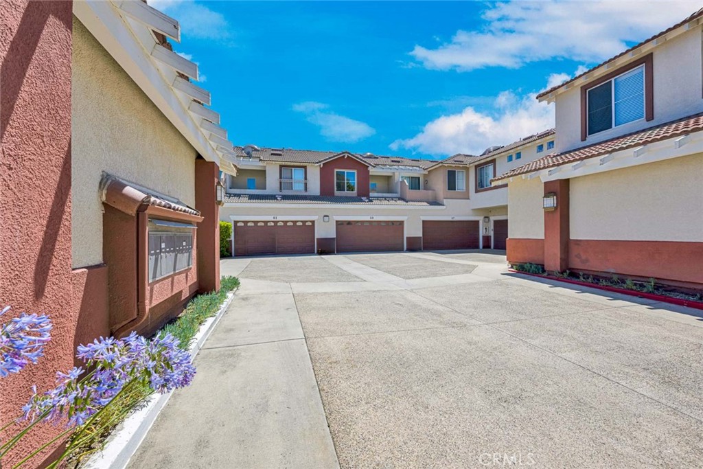 59 Anacapa Court