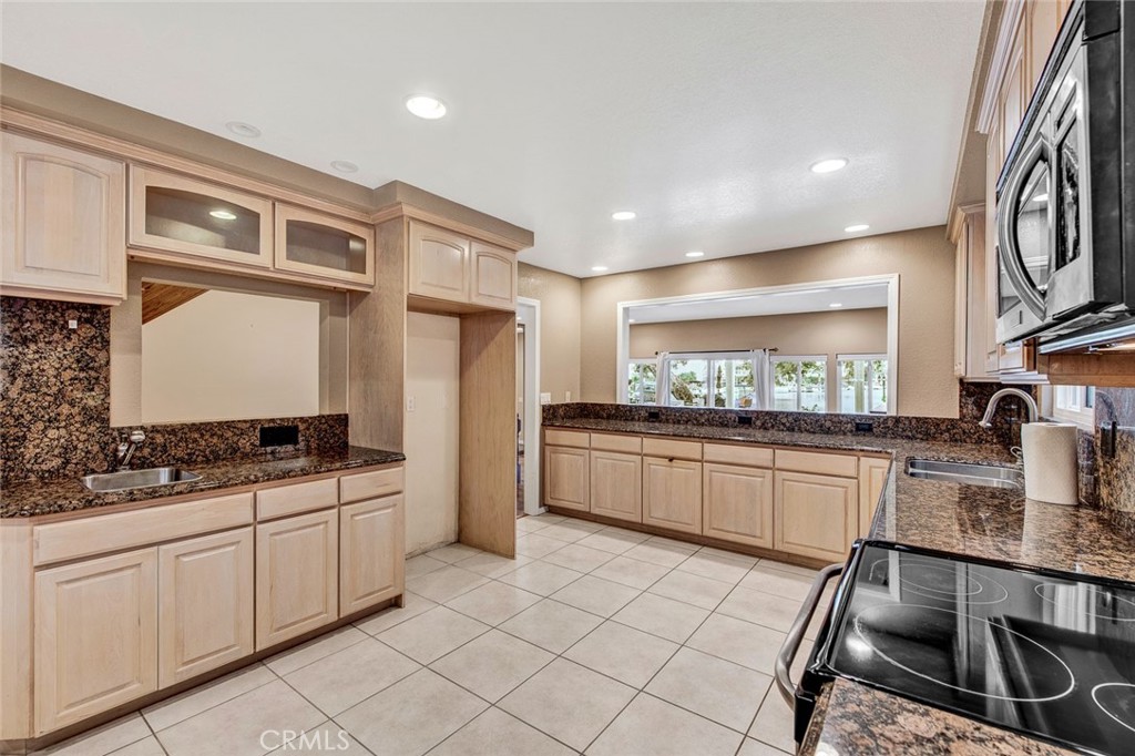 24466 Toledo Lane