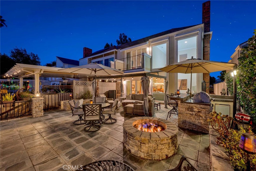 22702 Wood Lake