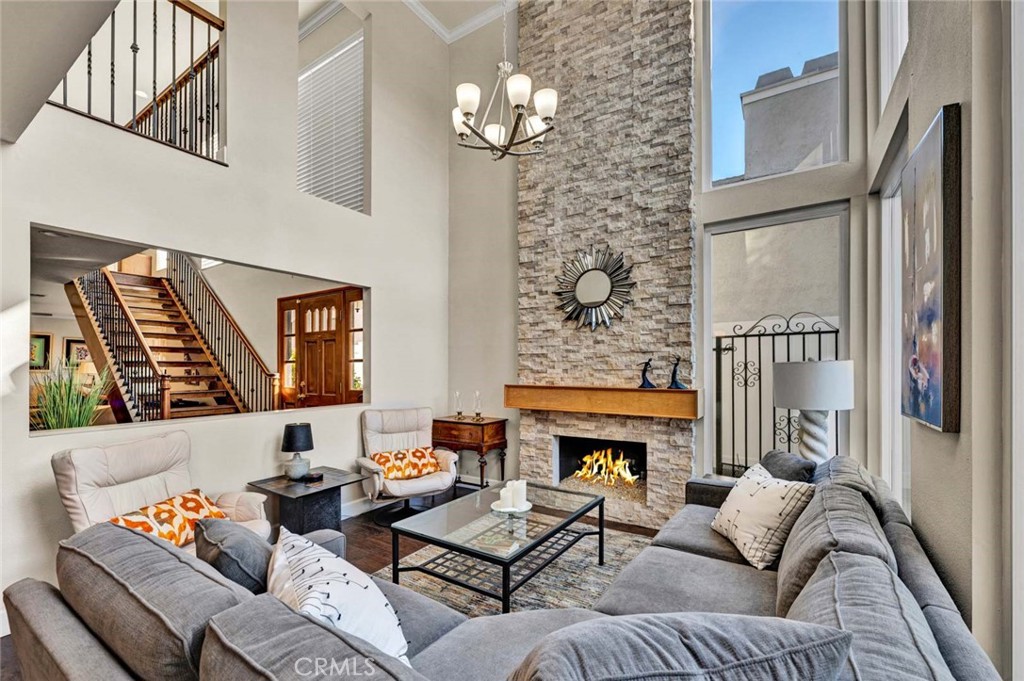 22702 Wood Lake