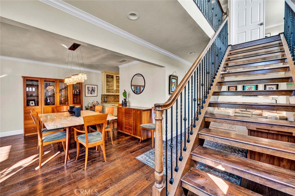 22702 Wood Lake