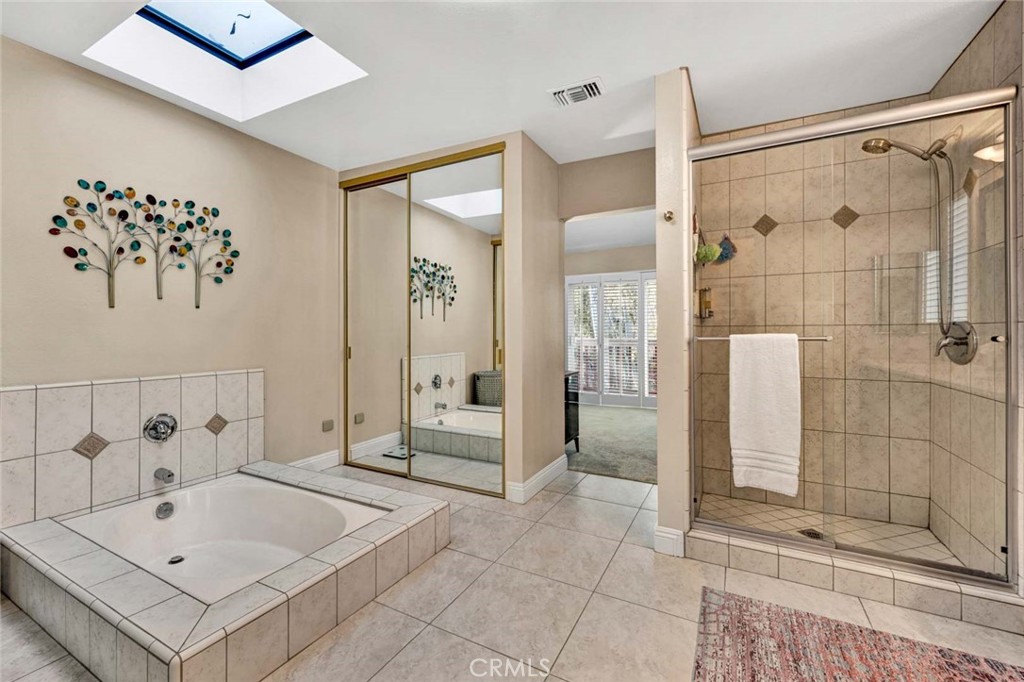 22431 Forest Hill