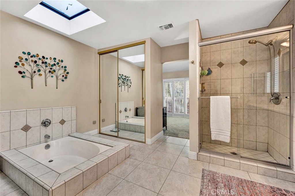 22431 Forest Hill