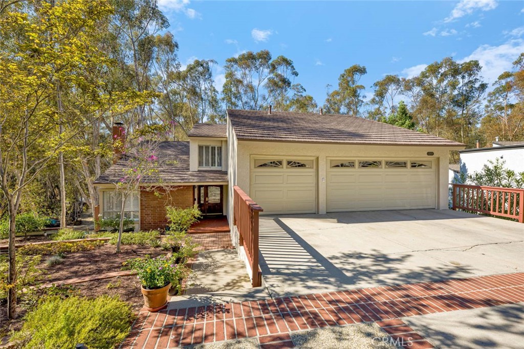 22431 Forest Hill
