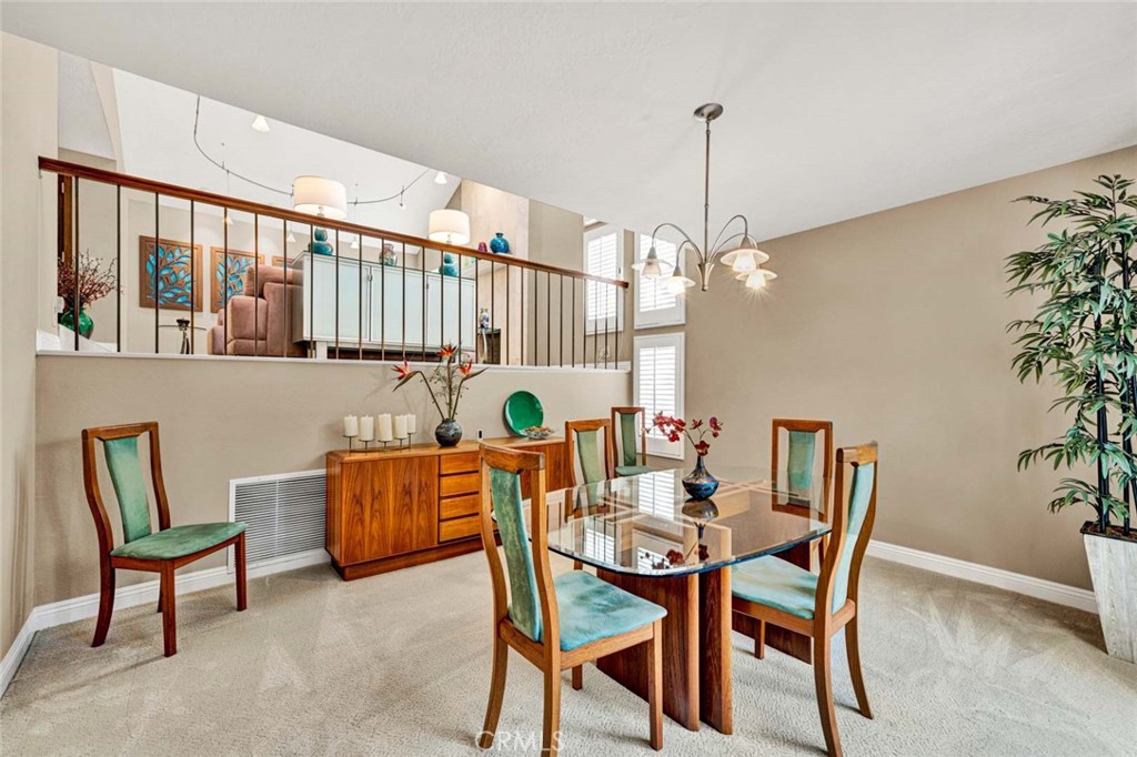 22431 Forest Hill