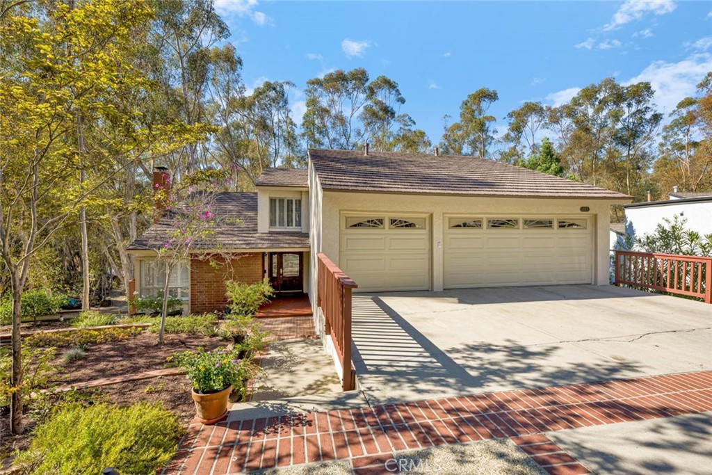 22431 Forest Hill