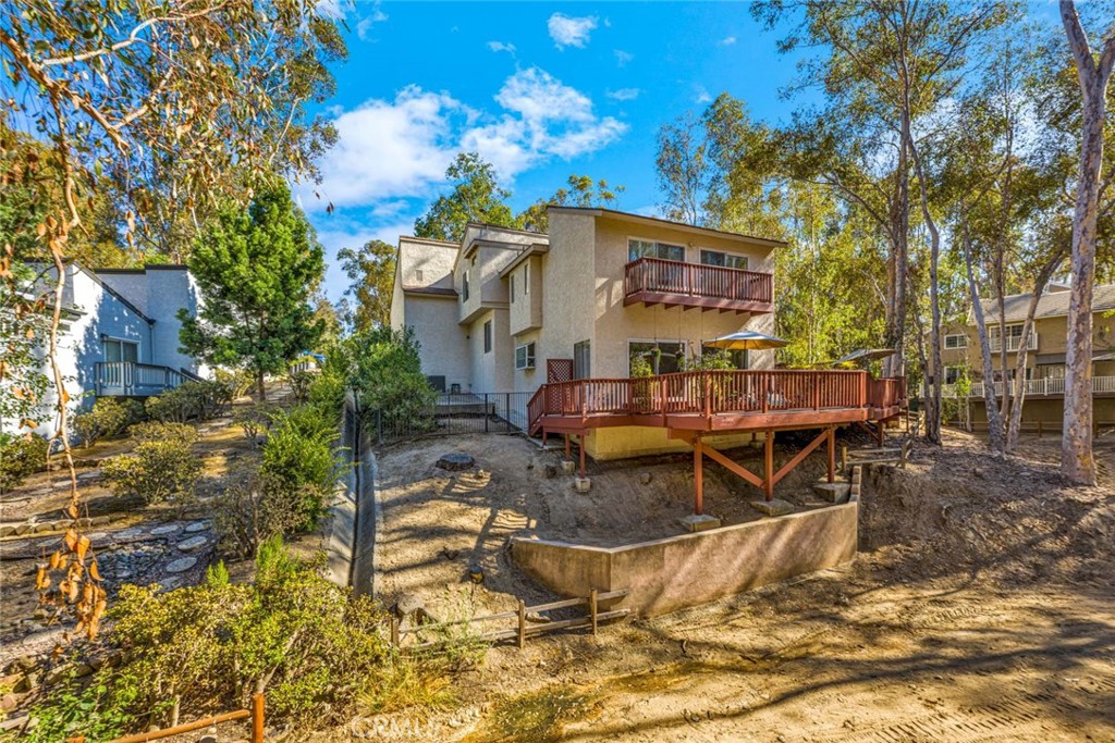 22431 Forest Hill