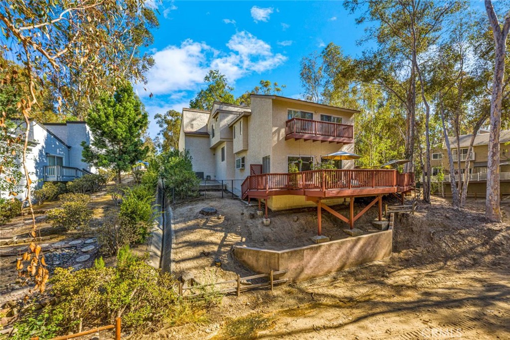 22431 Forest Hill
