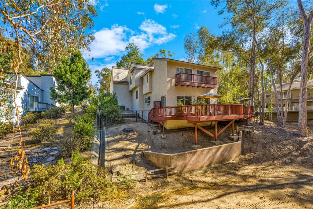 22431 Forest Hill