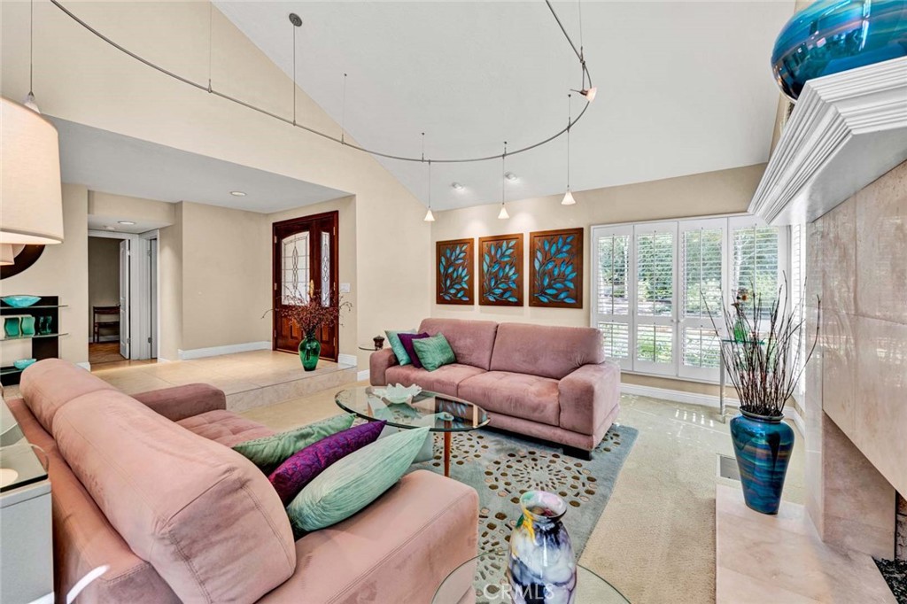 22431 Forest Hill