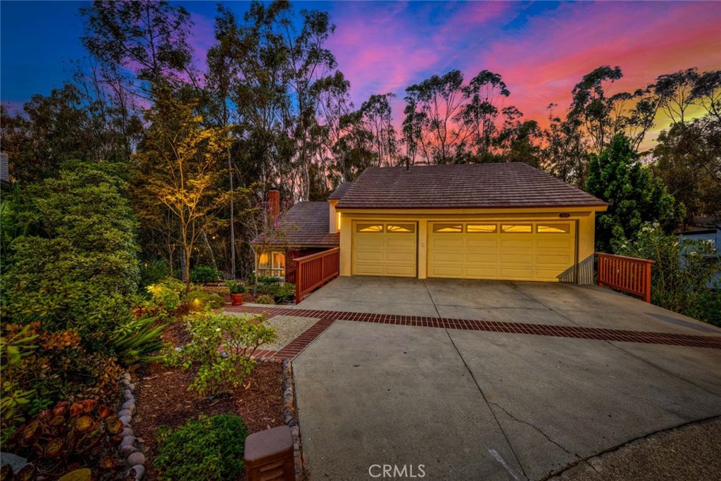 22431 Forest Hill