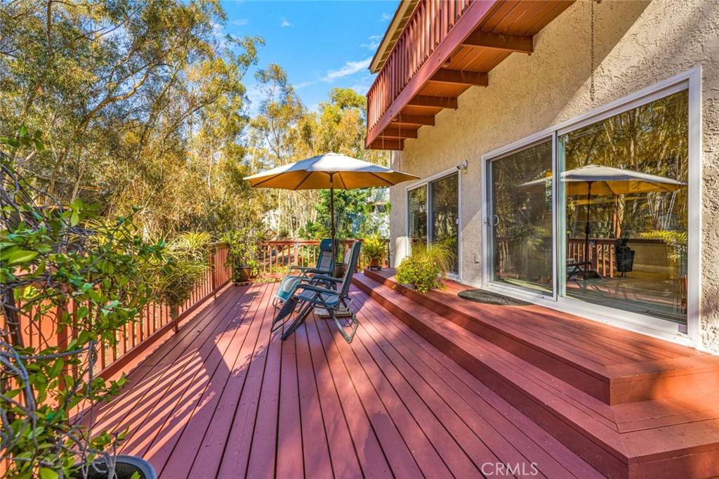 22431 Forest Hill