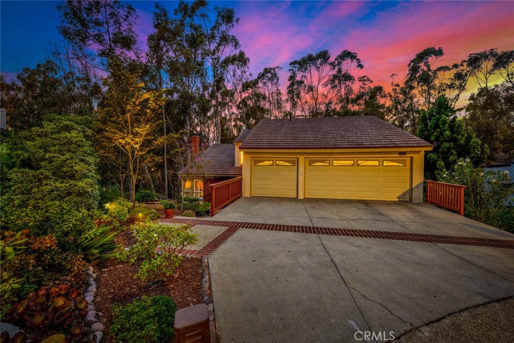 22431 Forest Hill