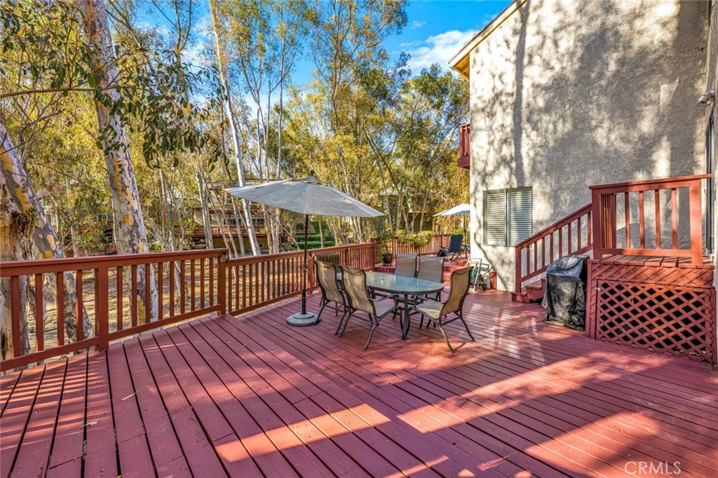 22431 Forest Hill