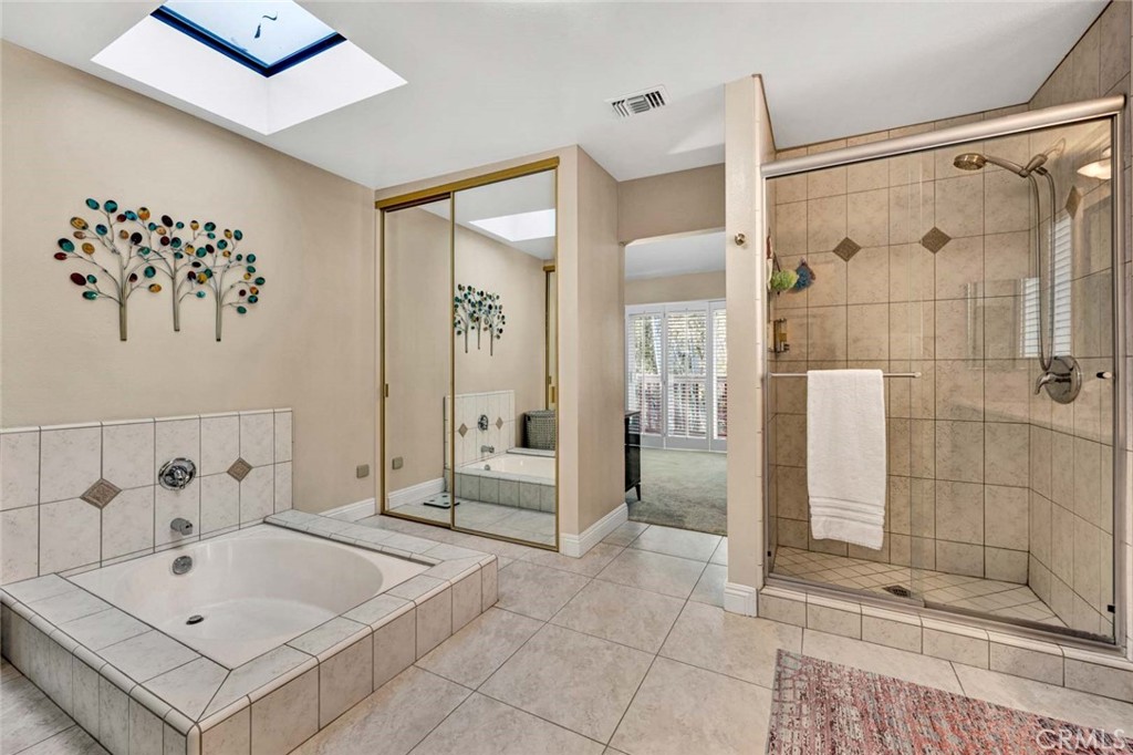 22431 Forest Hill