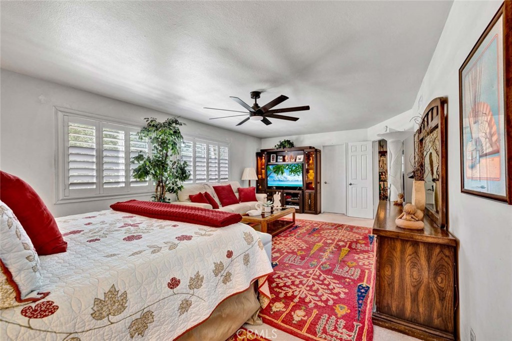 24782 Rochelle Lane