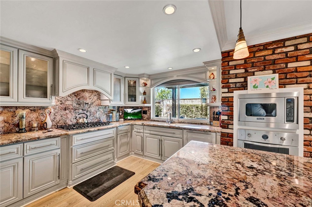 24782 Rochelle Lane