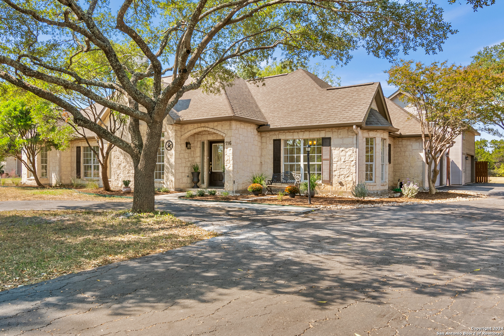 116 Creekside Terrace