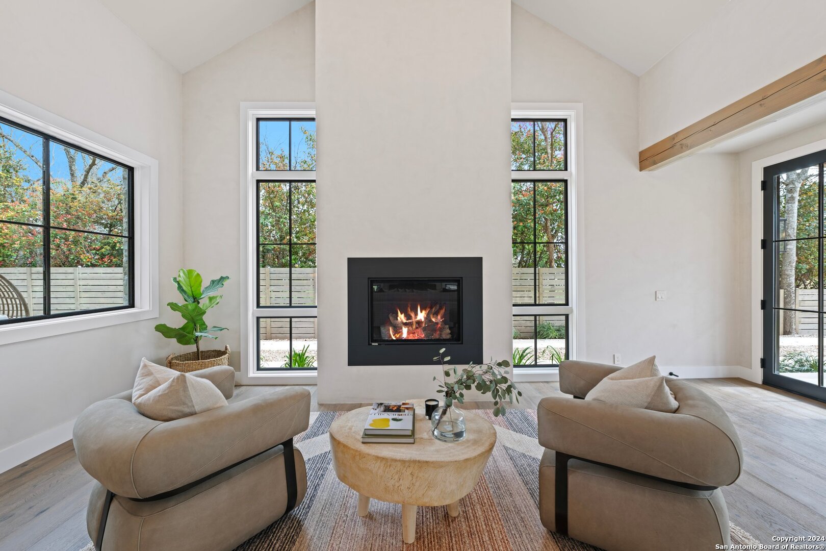 706 W. Creek