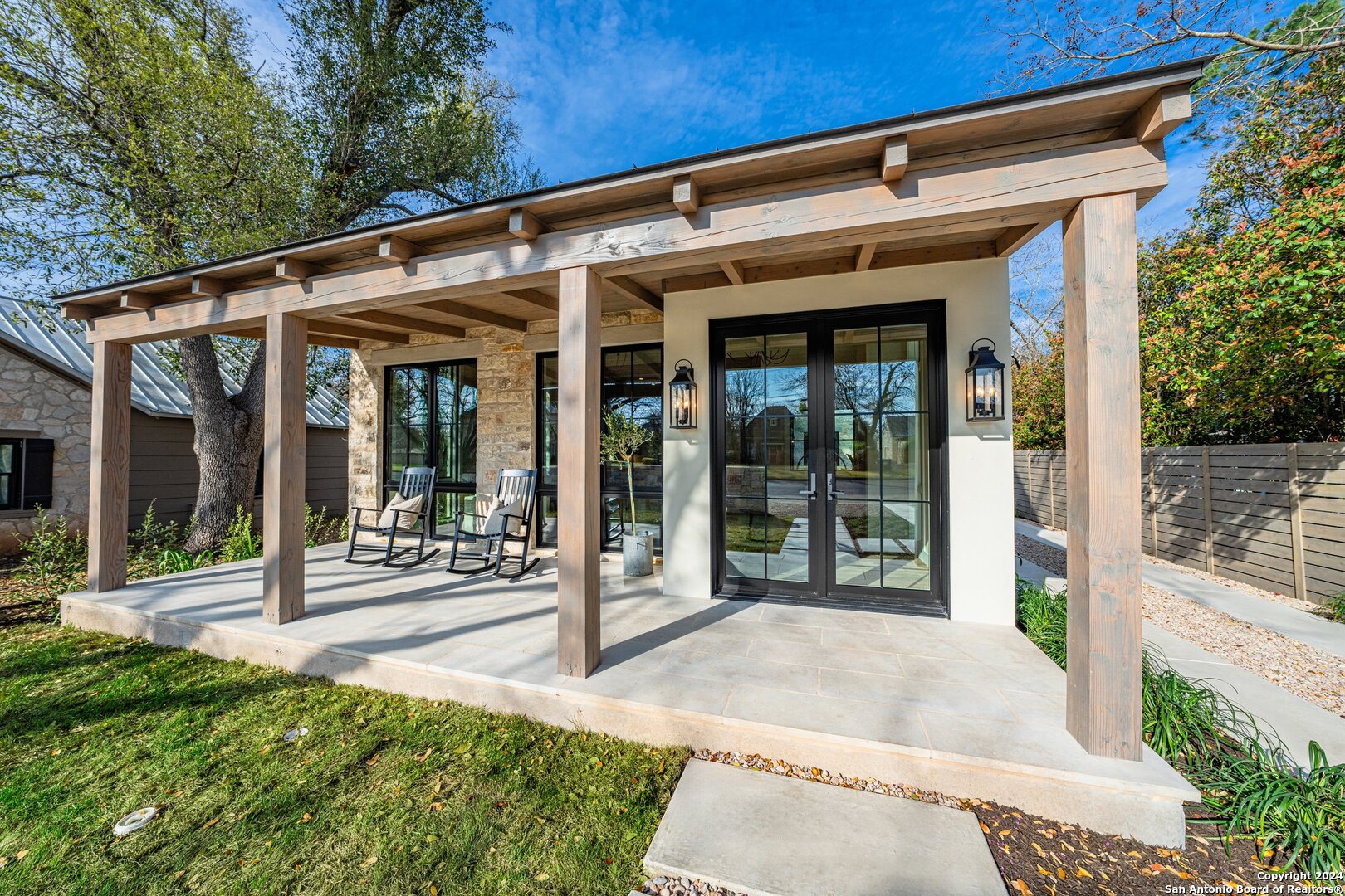 706 W. Creek