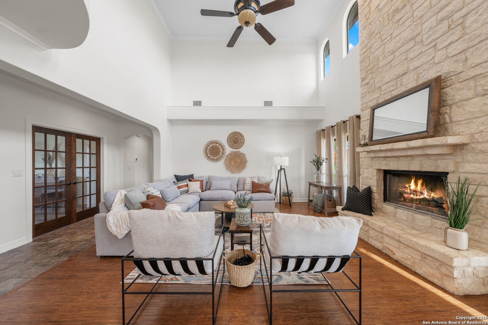 154 Lake View Dr