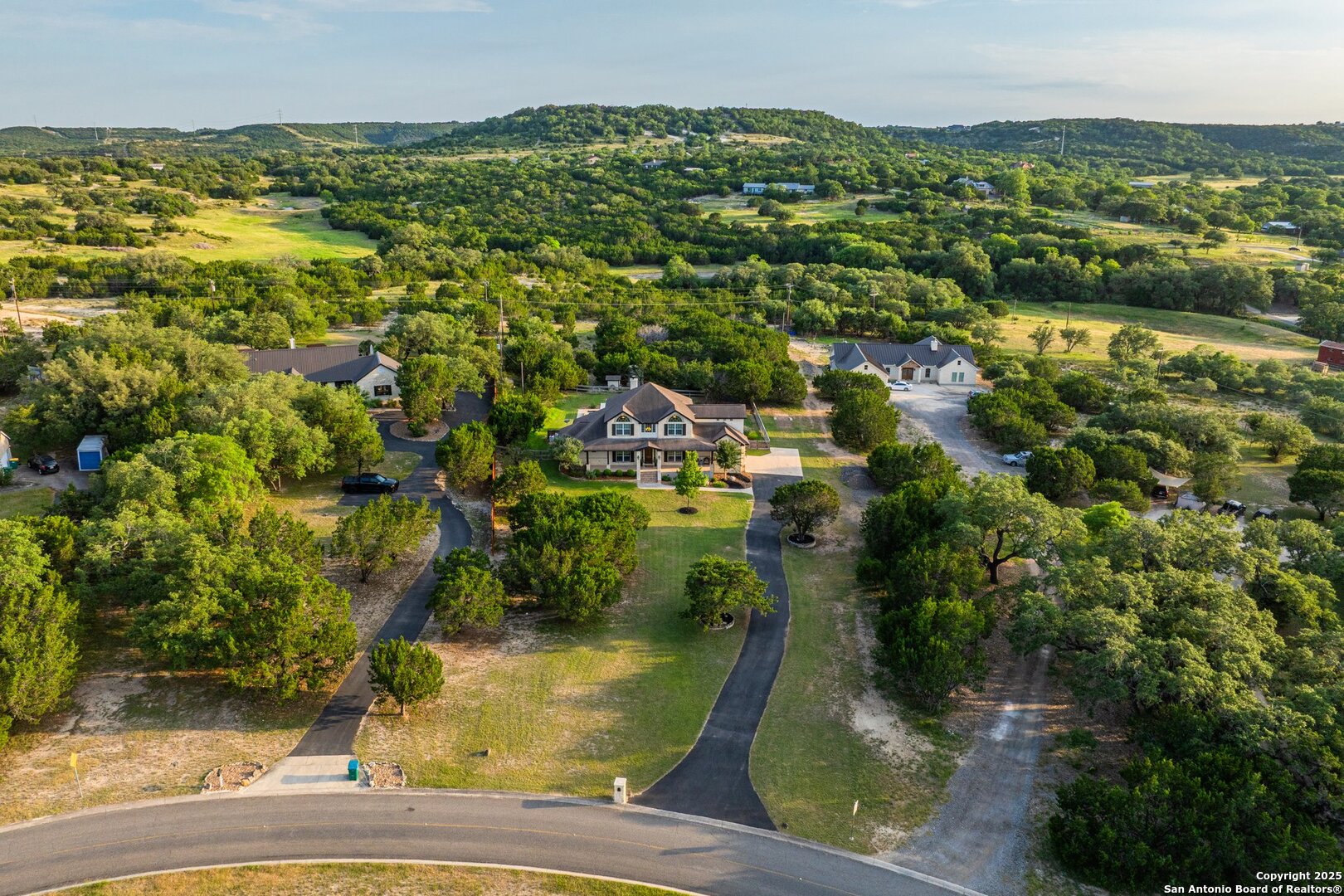 154 Lake View Dr