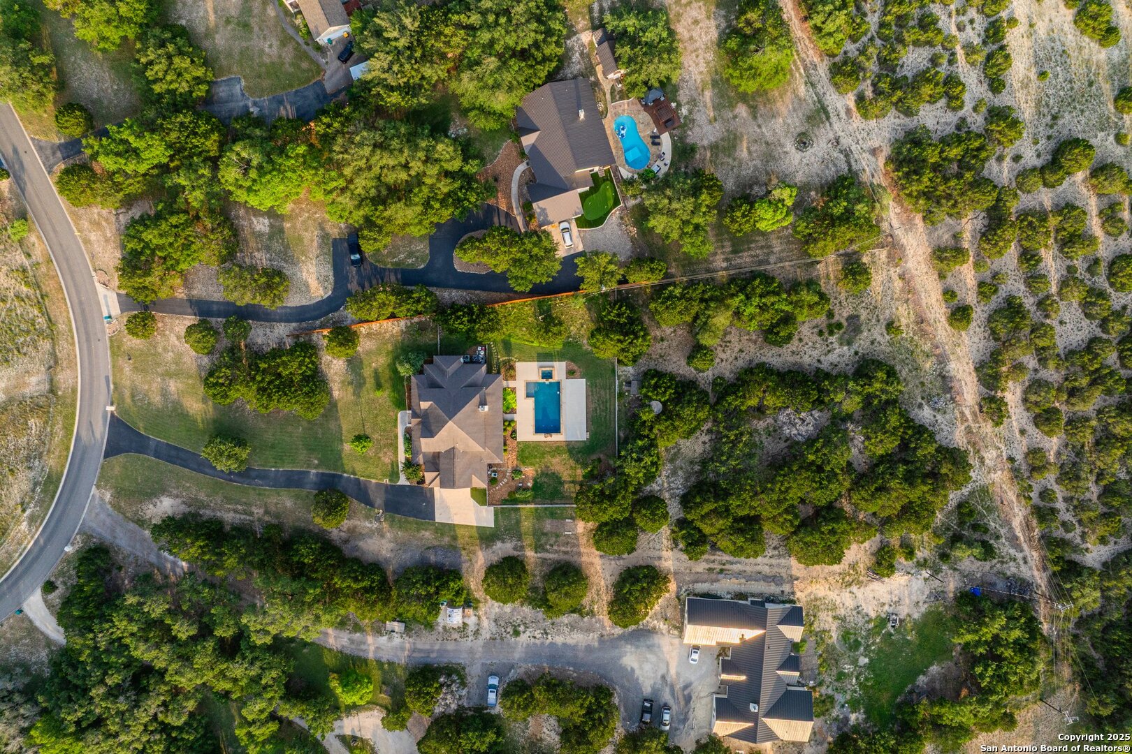 154 Lake View Dr