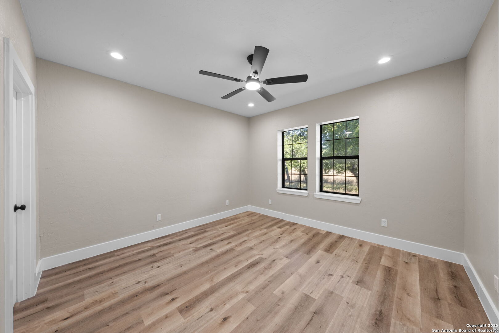 28 Ruger Rd