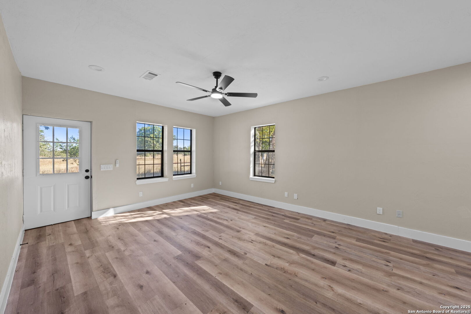 28 Ruger Rd