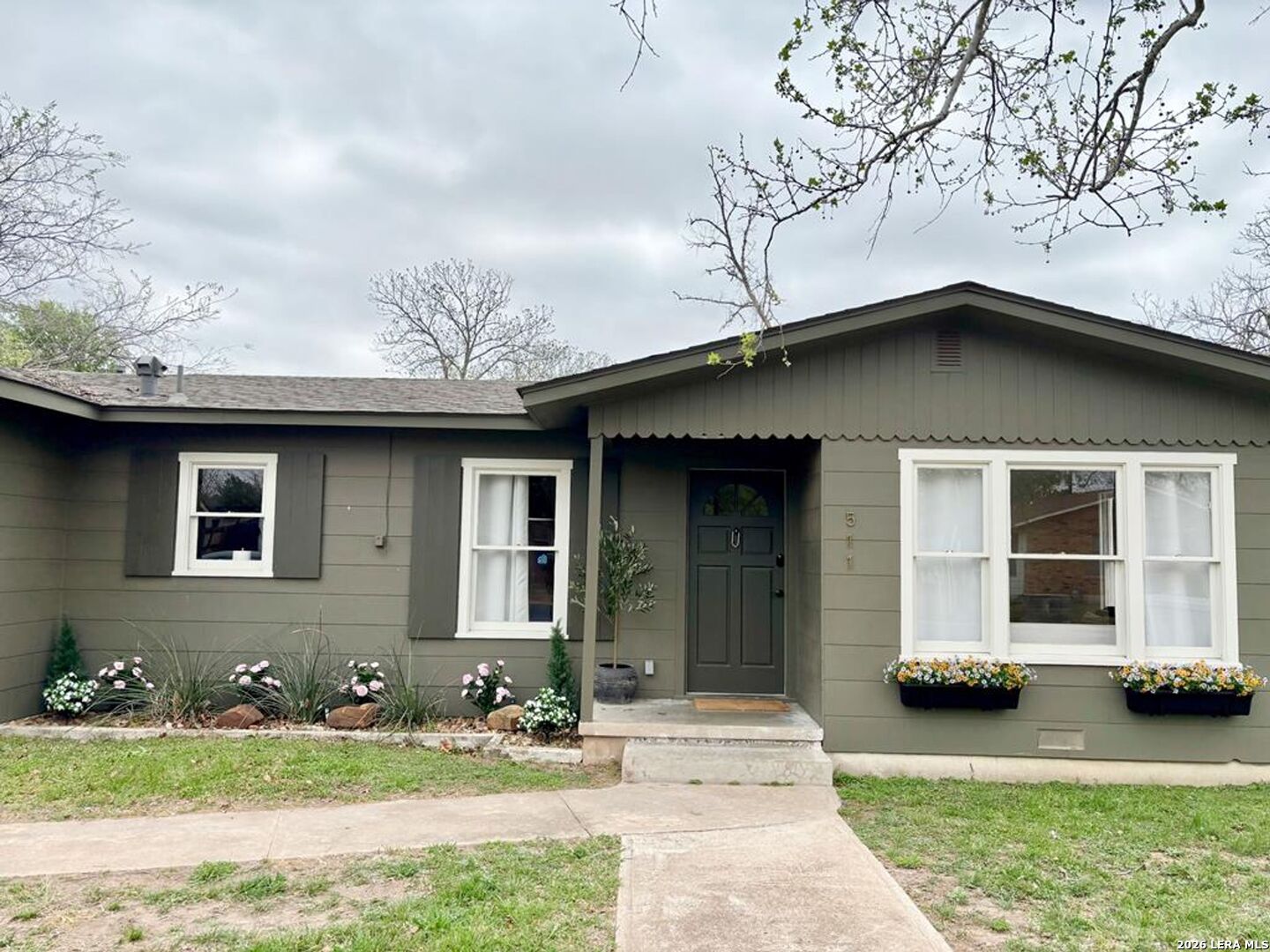 511 Olive St