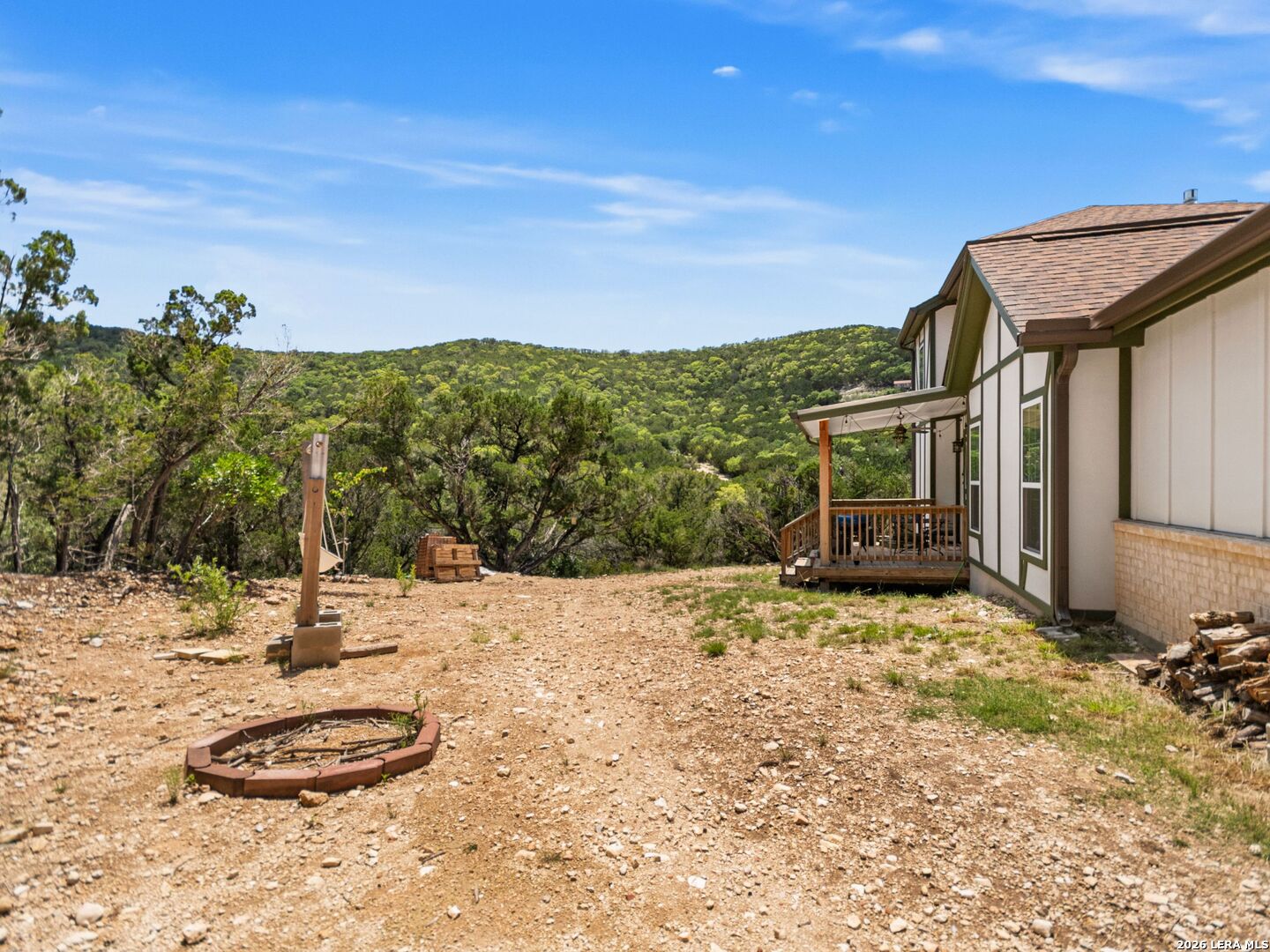 223 Canyon View Dr
