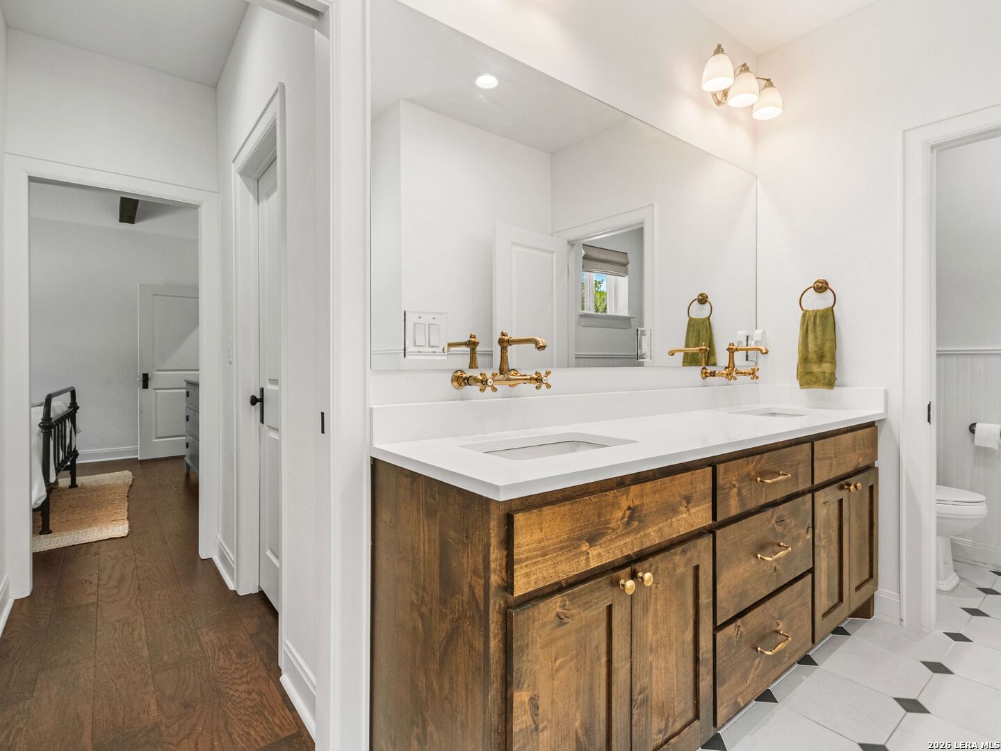 223 Canyon View Dr
