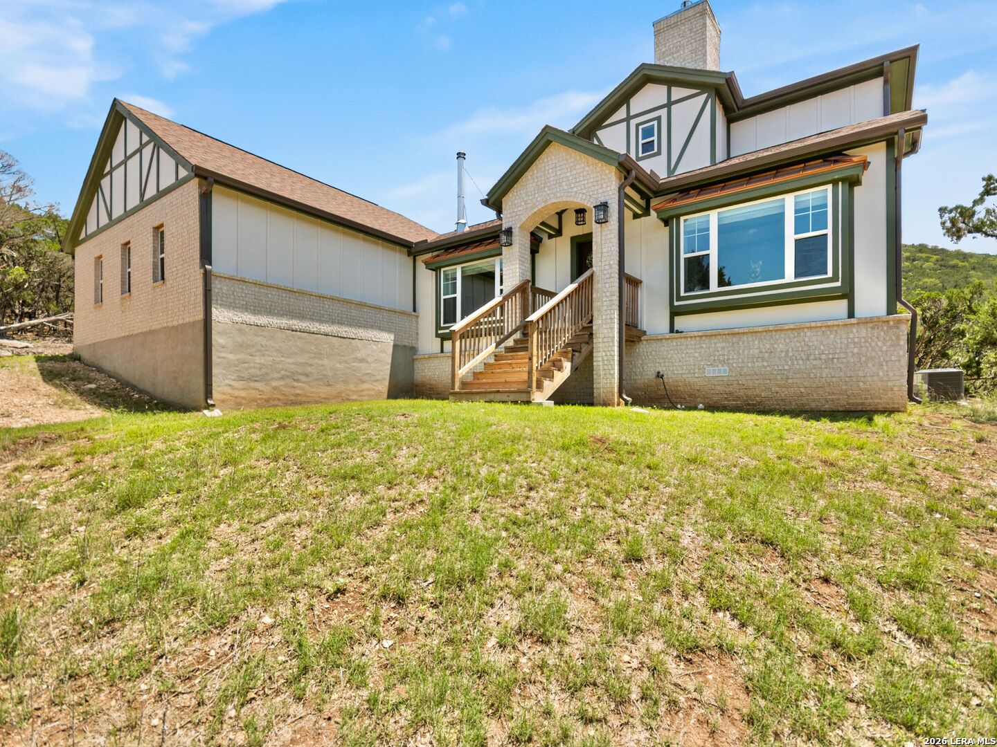 223 Canyon View Dr