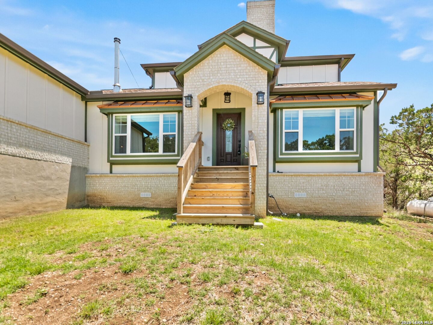 223 Canyon View Dr