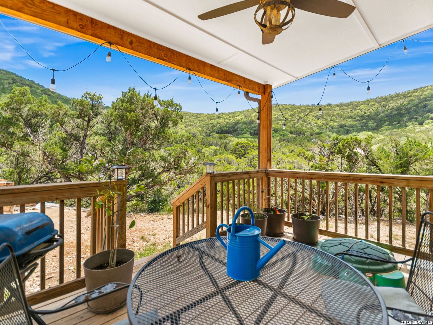 223 Canyon View Dr