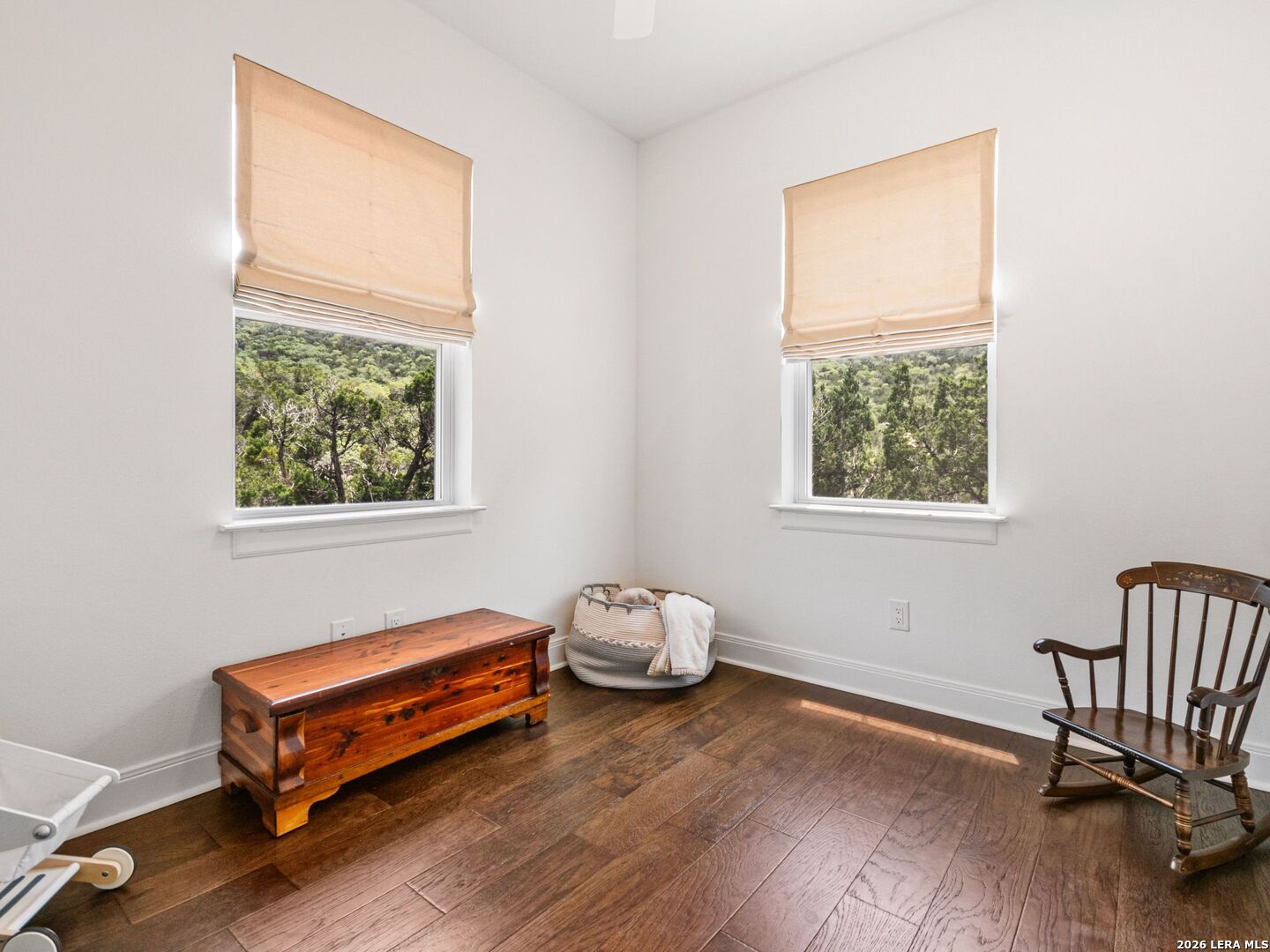 223 Canyon View Dr