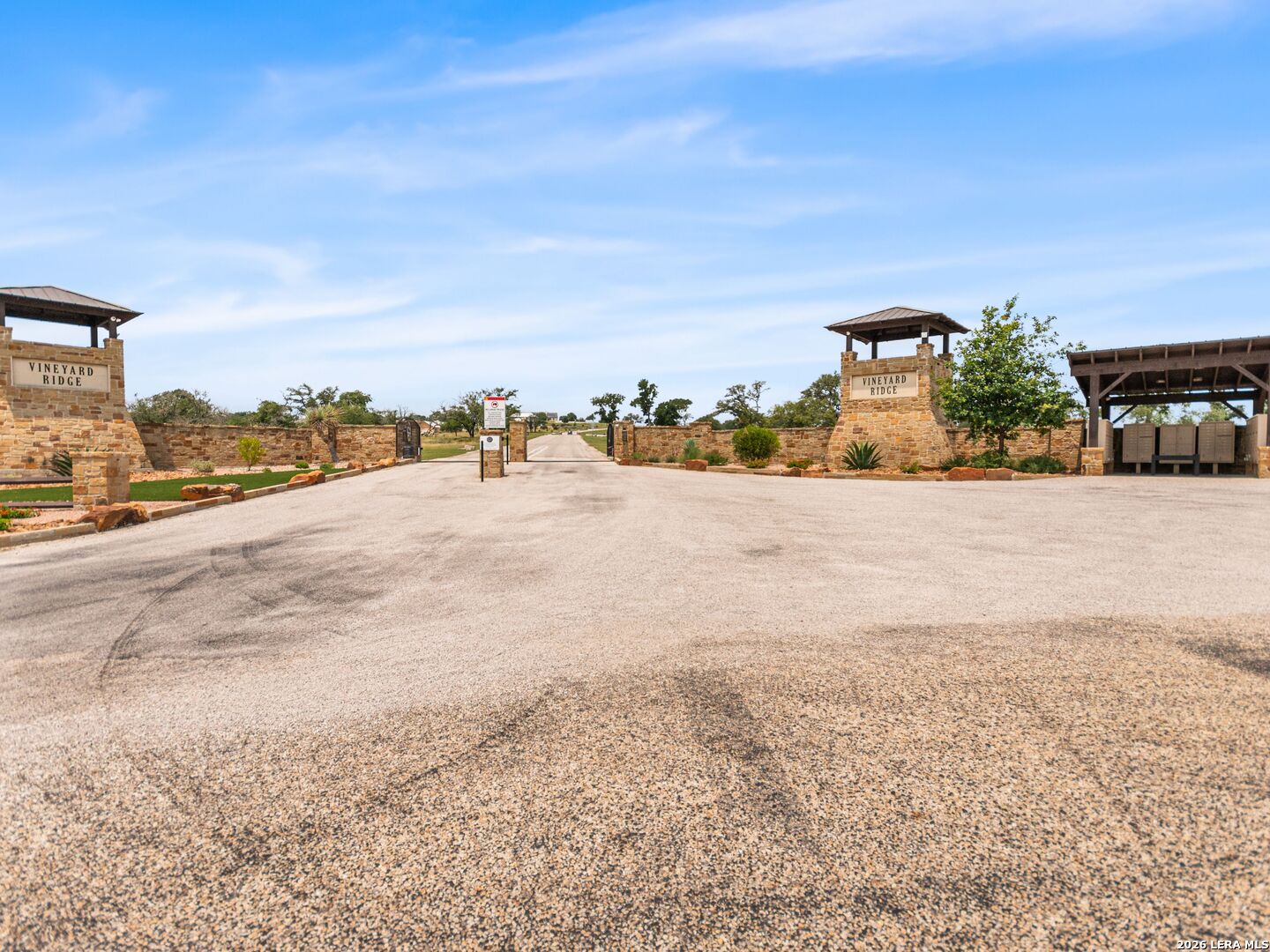 LOT 88 Axis Circle