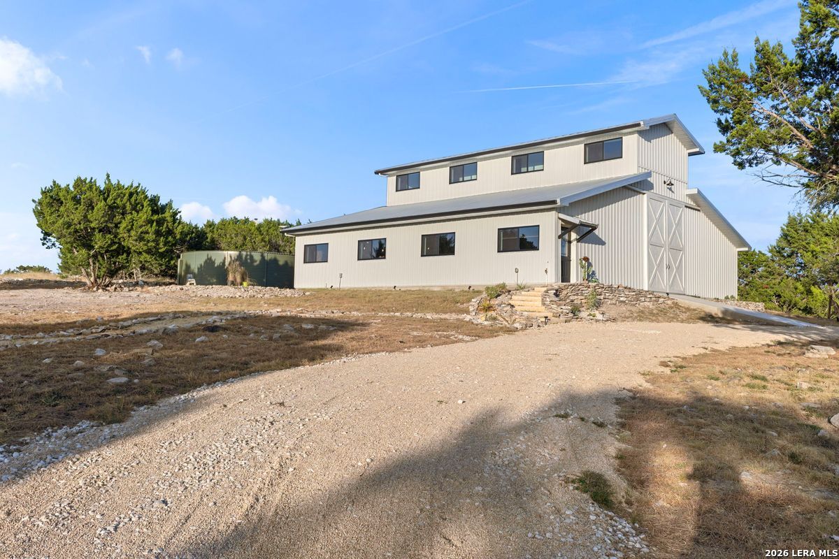 103 Bluffview Cir