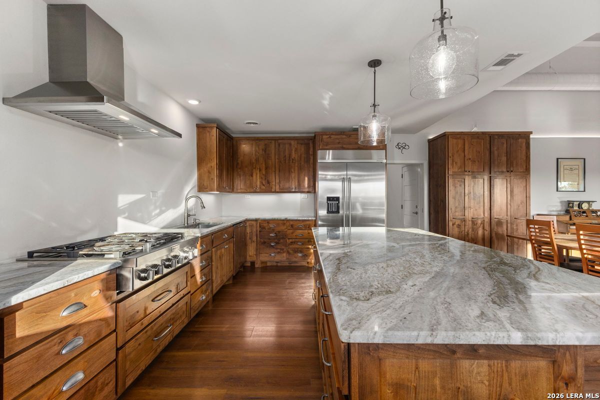 103 Bluffview Cir